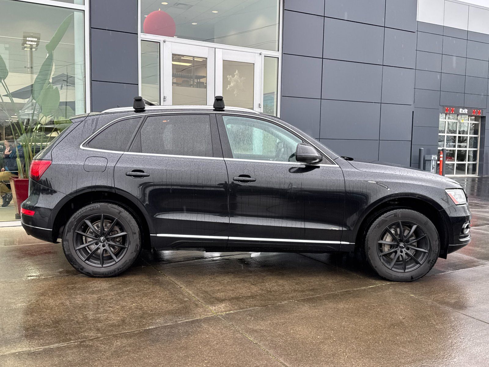 Used 2013 Audi Q5 Premium with VIN WA1LFAFP3DA100965 for sale in Wilsonville, OR