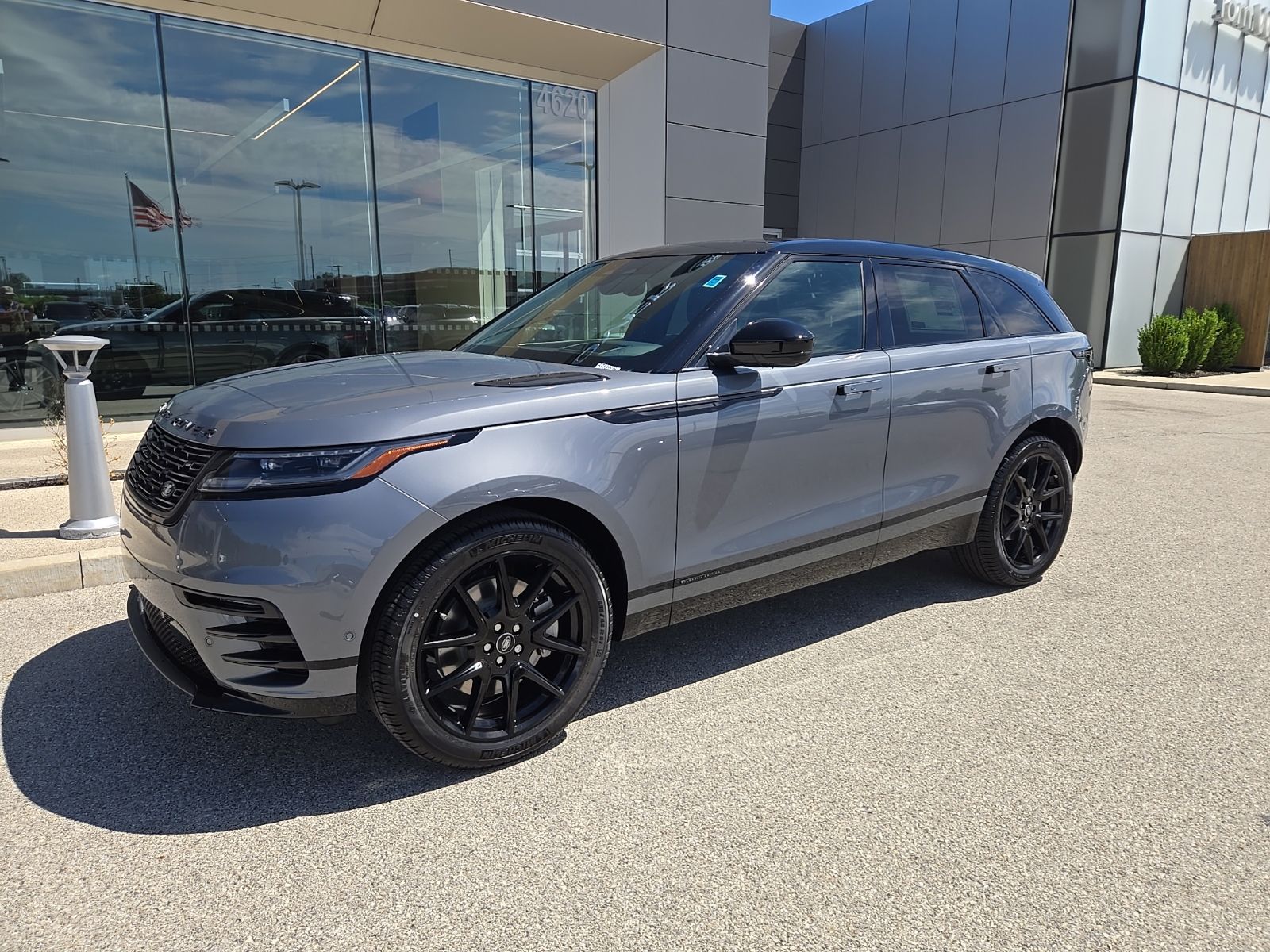 Gray 2026 Land Rover Range Rover Velar P250 Belgravia Edition AWD SUV / Crossover All-Wheel Drive 8-Speed Automatic
