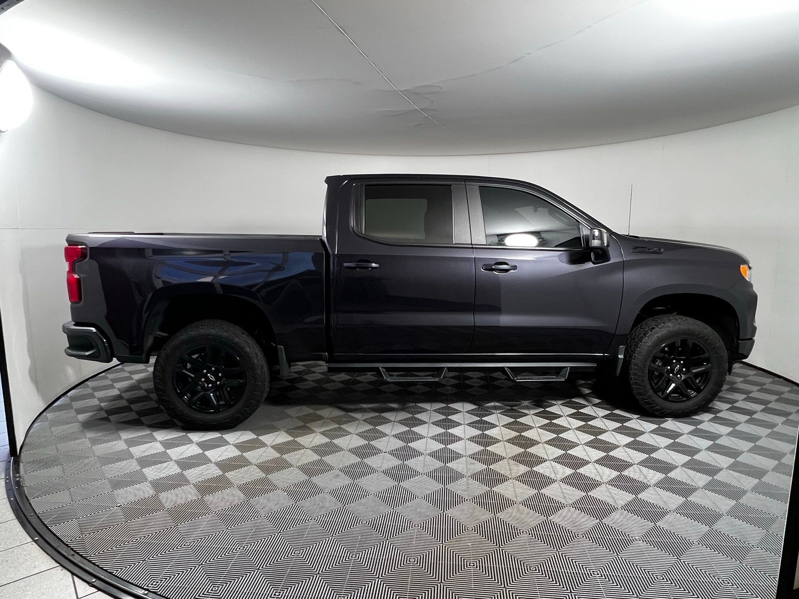 Thumbnail: 2023 Chevrolet Silverado 1500 - 4
