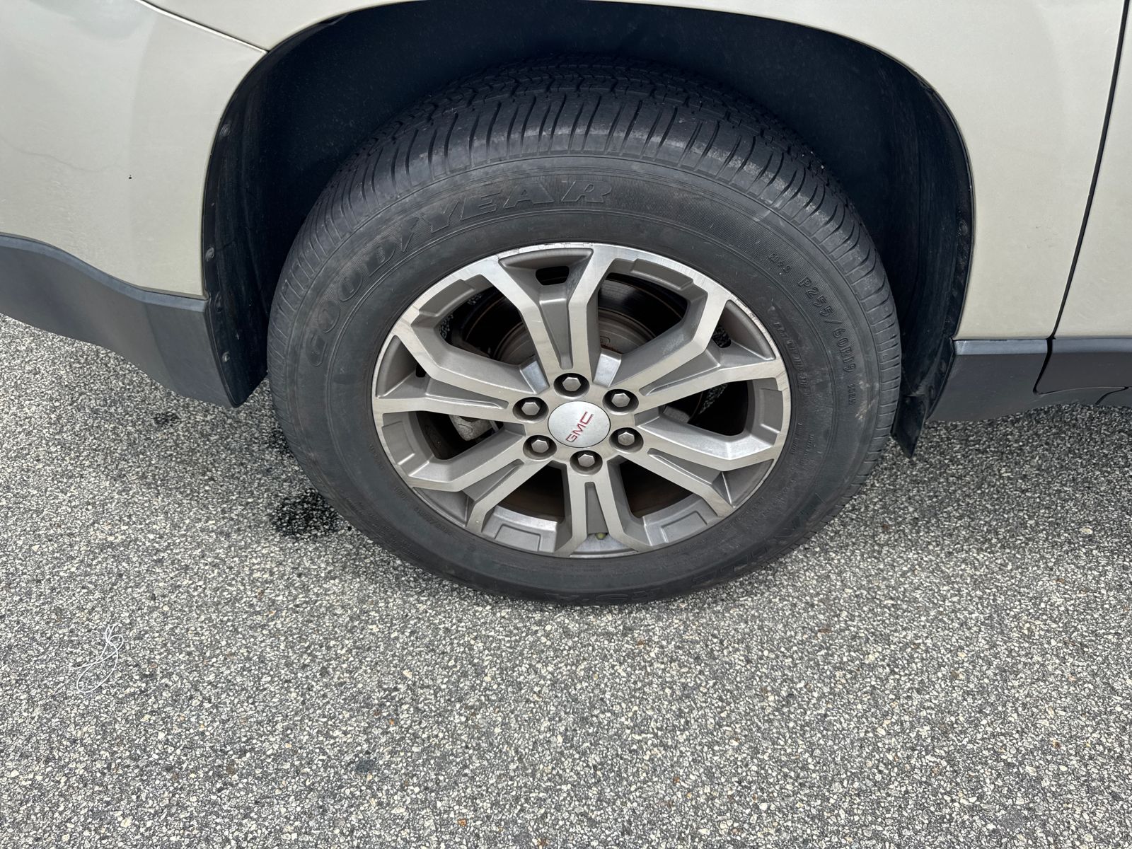Used 2016 Silver GMC SLT-1 image 17