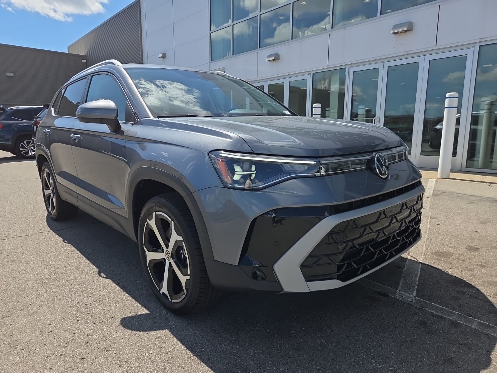 new 2026 Volkswagen Taos car, priced at $35,601