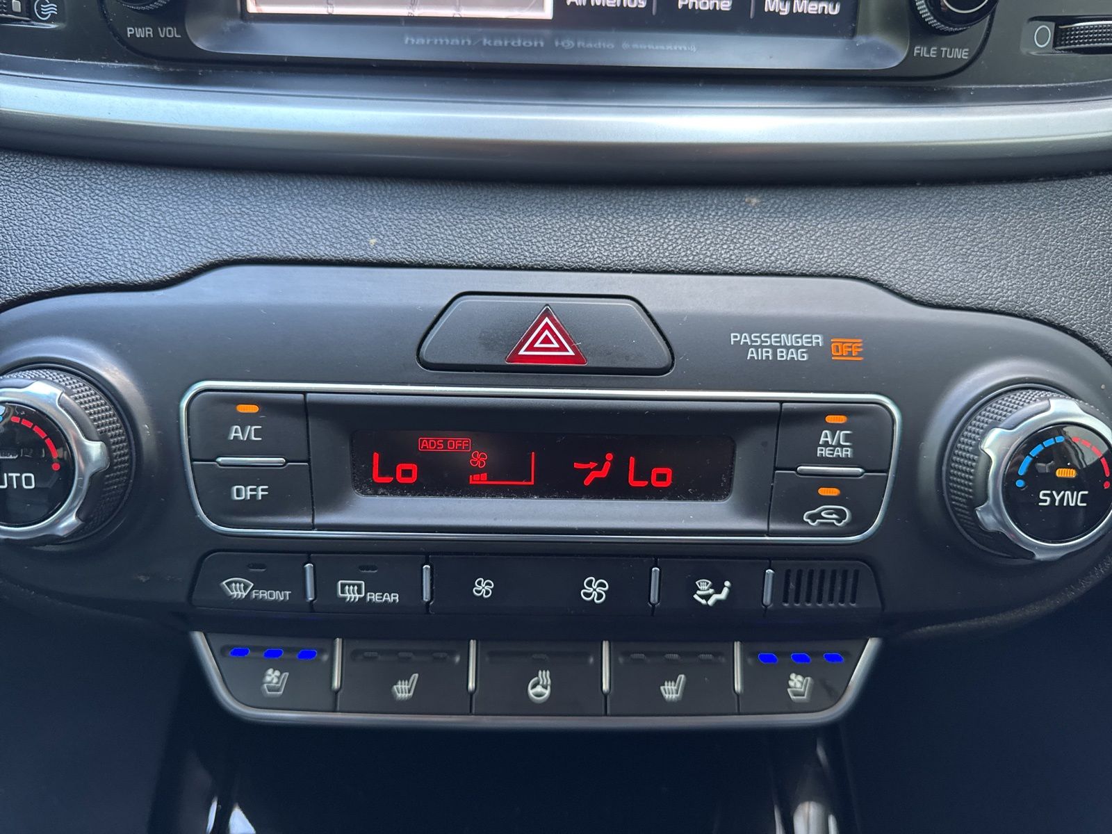 Used 2019 Snow White Pearl Kia SX image 24