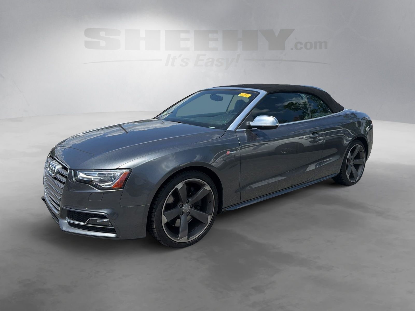 Used 2017 Daytona Gray Pearl Effect w/ Black Roof Audi 3.0 Cabriolet image 13