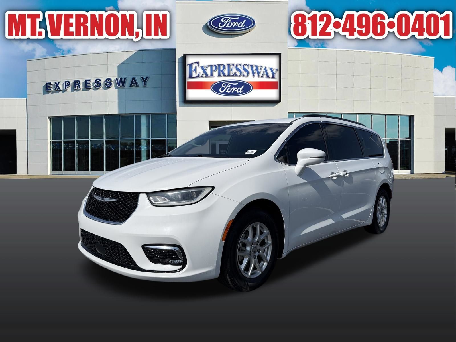 2022 Chrysler Pacifica image 1