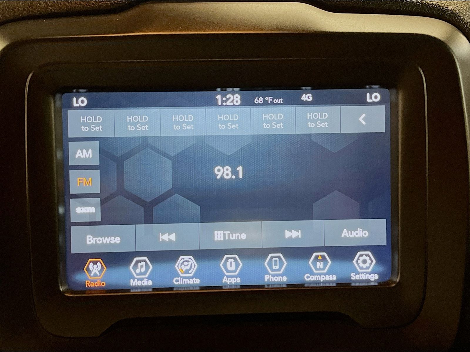 Used 2021 Black Jeep Latitude image 15
