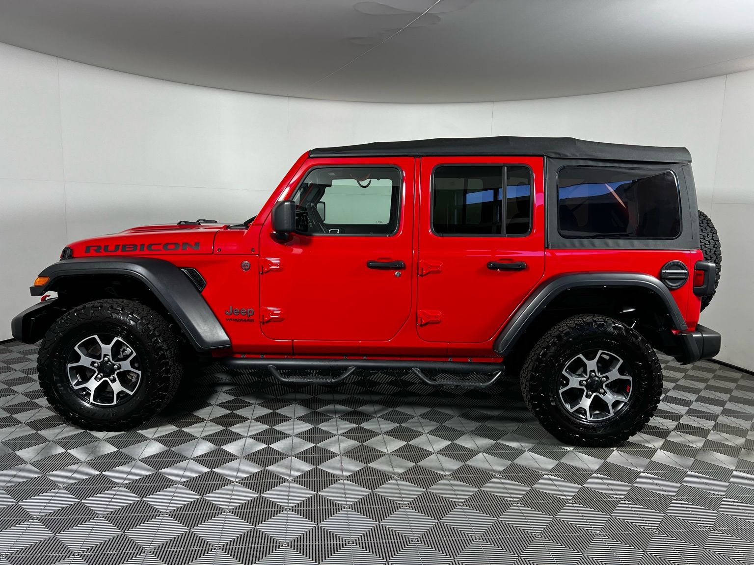 Thumbnail: 2022 Jeep Wrangler - 8