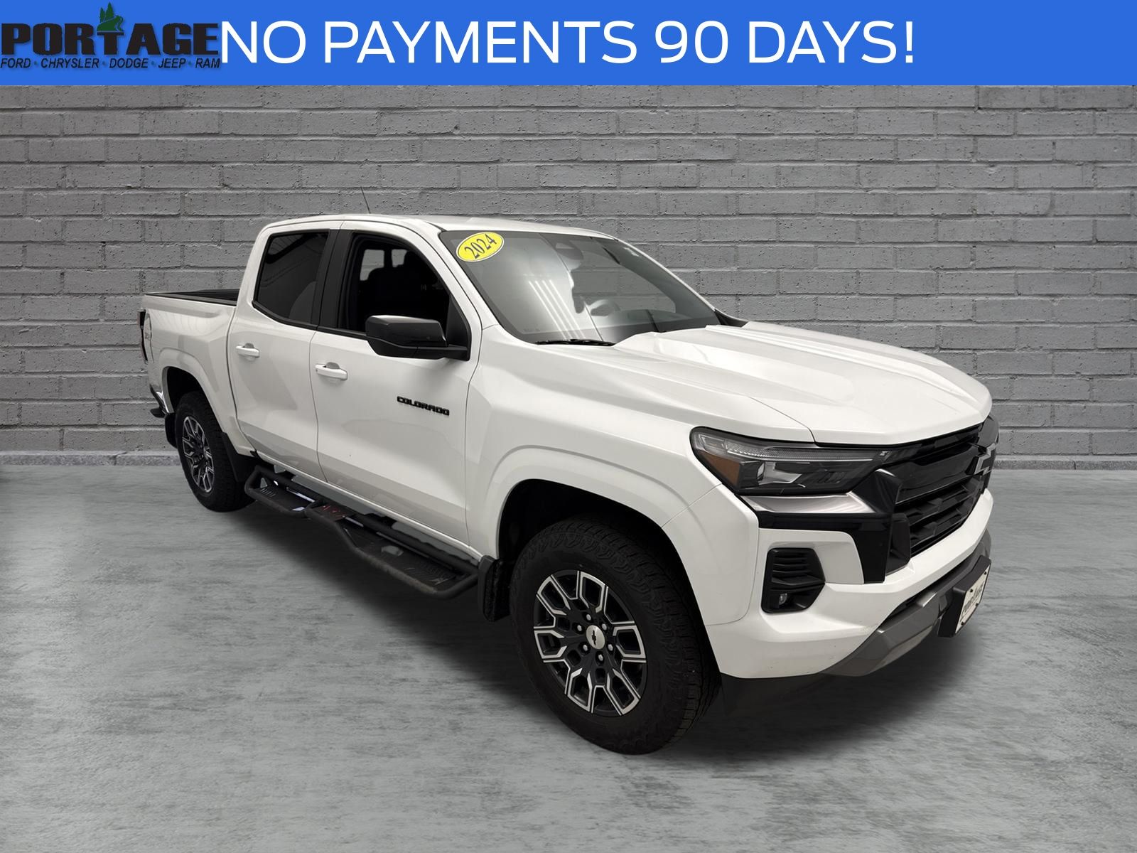 Summit White 2024 Chevrolet Colorado Pickup Truck Four-Wheel Drive 8-Speed Automatic