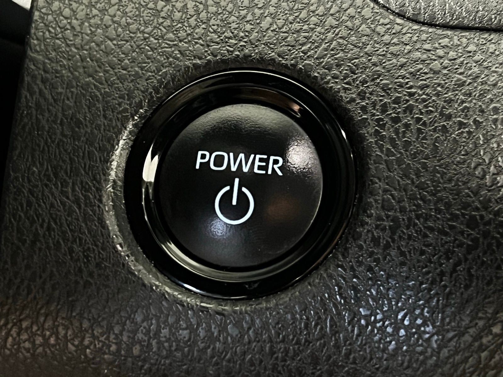Thumbnail: 2025 Toyota Camry - 19