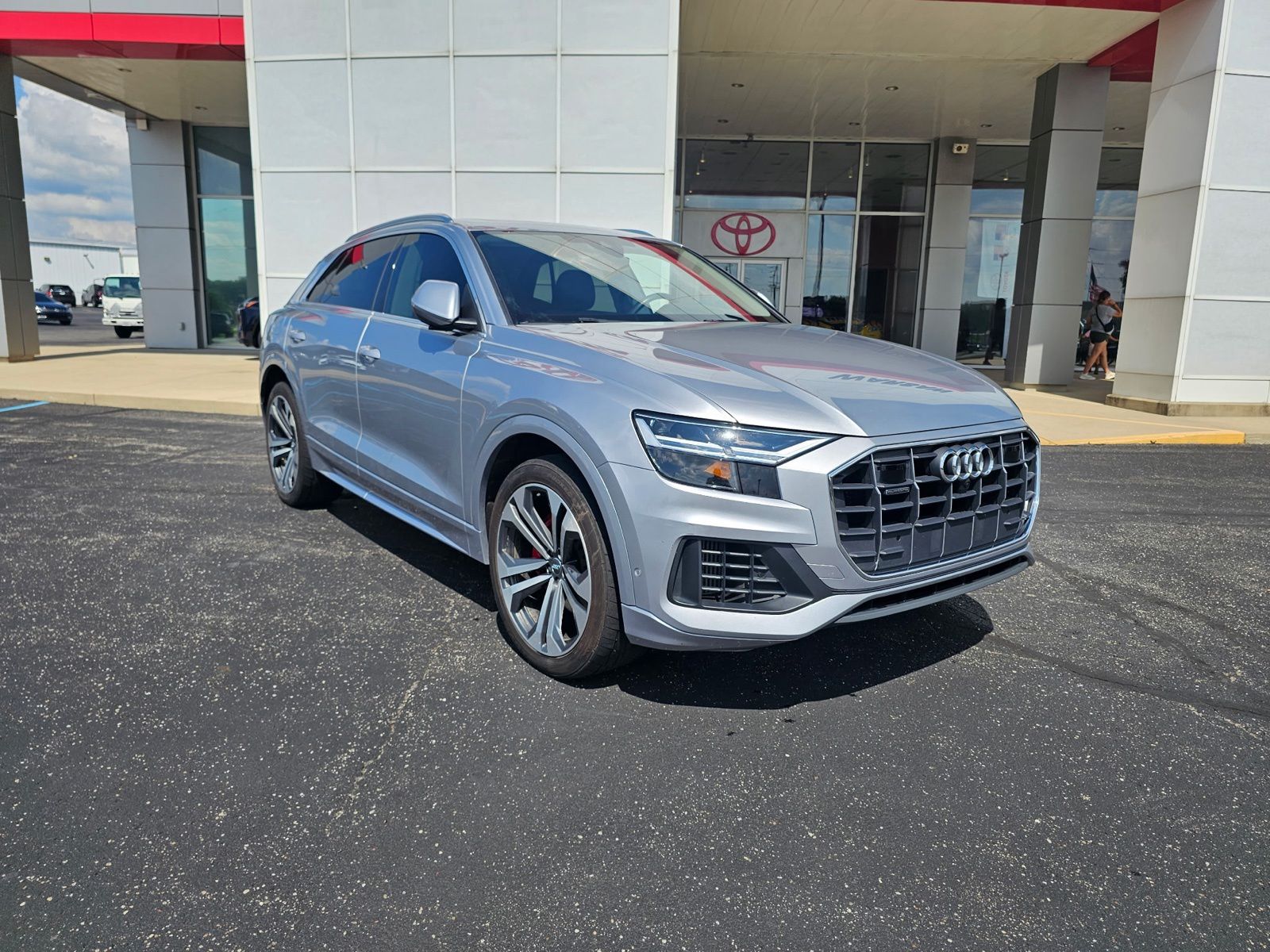 2019 Audi Q8 quattro Premium Plus 55 TFSI