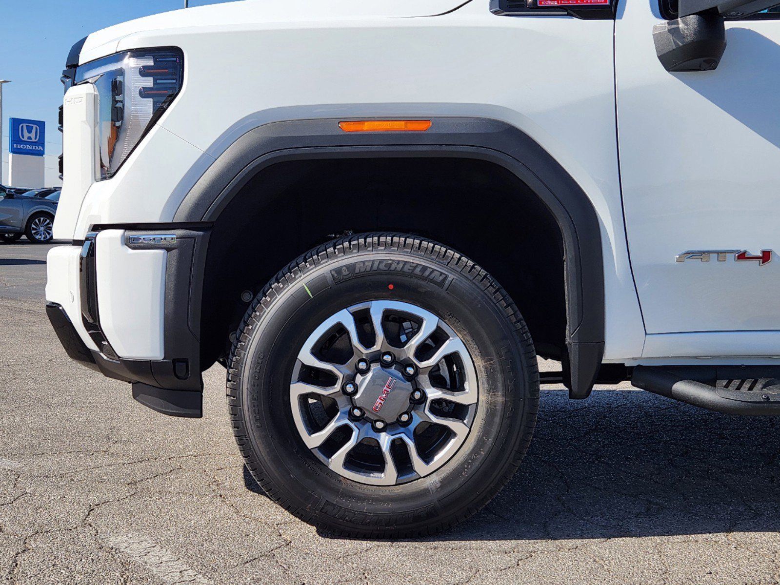 2025 GMC Sierra 2500HD AT4 7