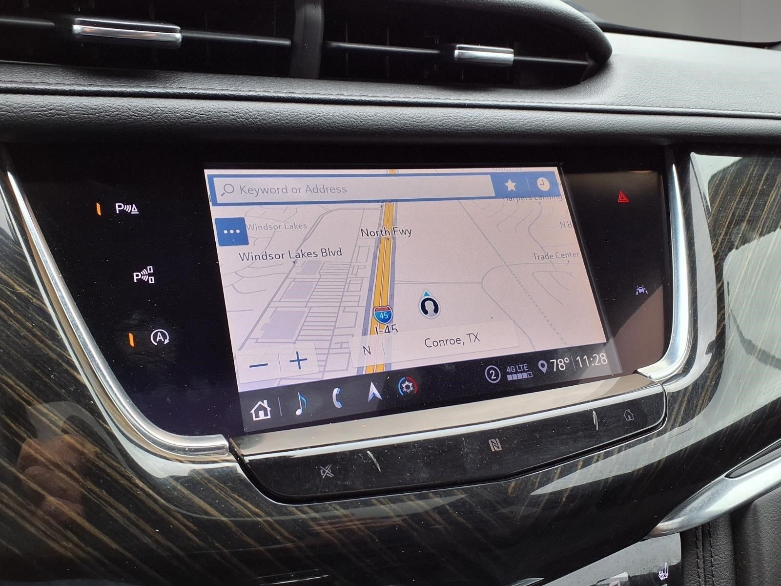 2020 Cadillac XT6 Premium Luxury White at Tom Peacock Cadillac
