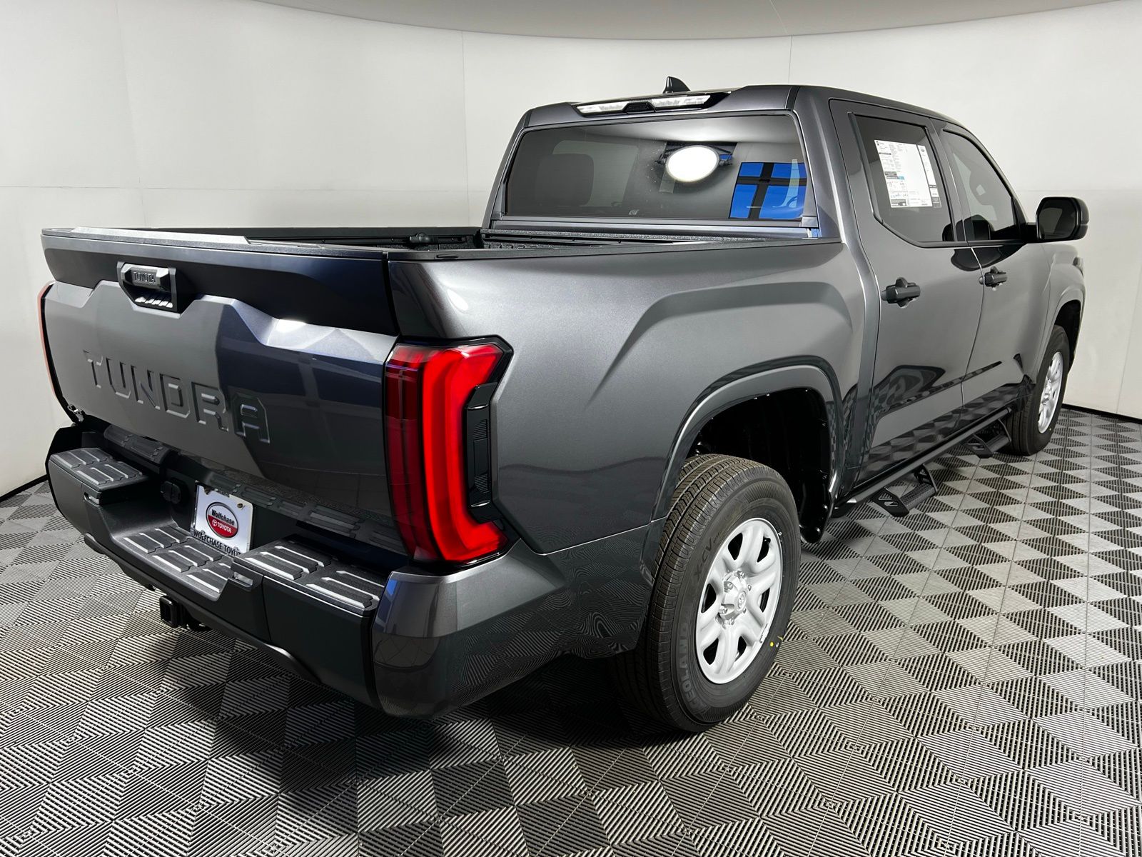 2025 Toyota Tundra SR 10