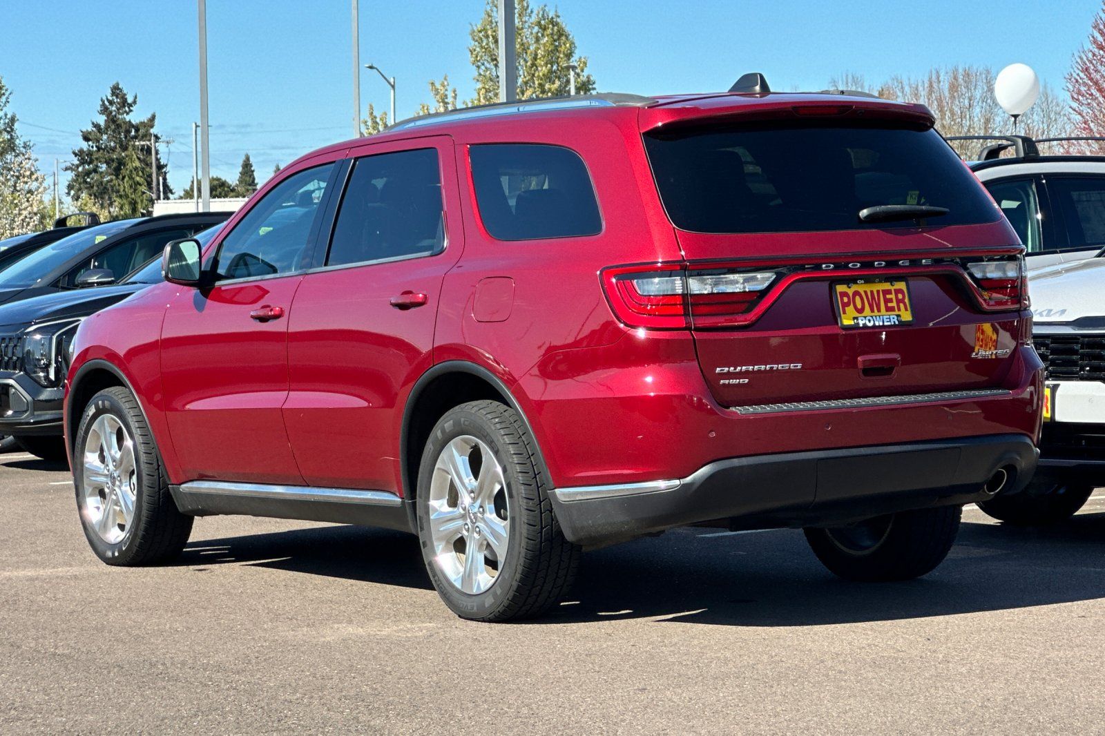 View vehicle photo 6