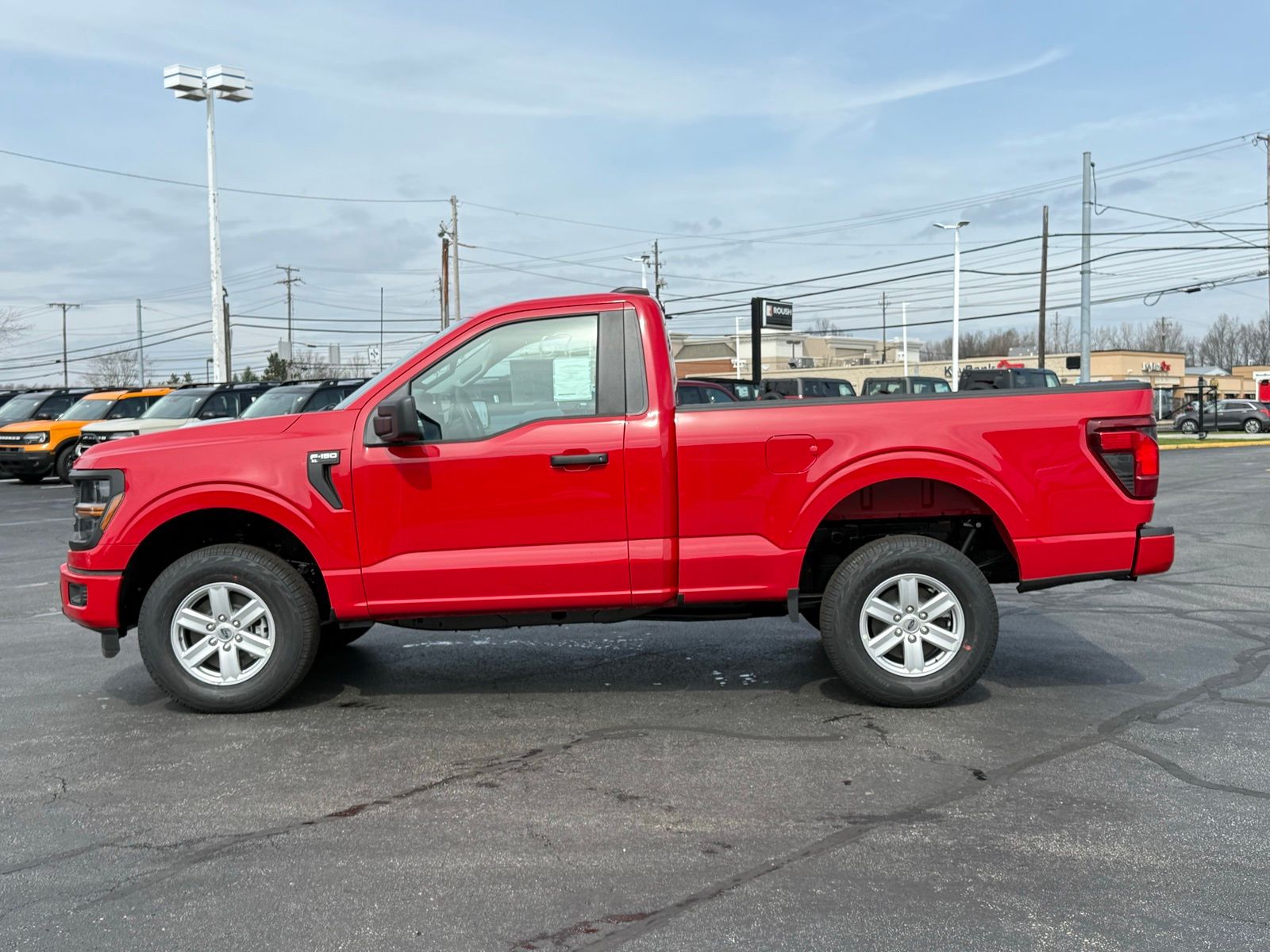 View vehicle photo 2