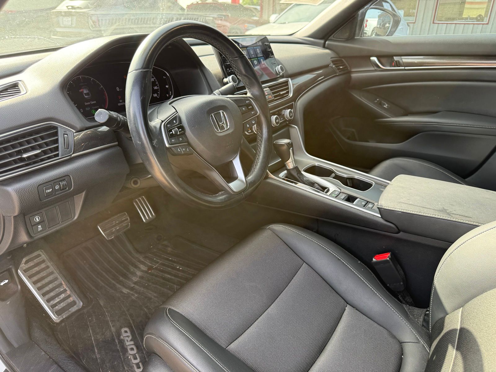 Used 2022 White Honda Sport image 9