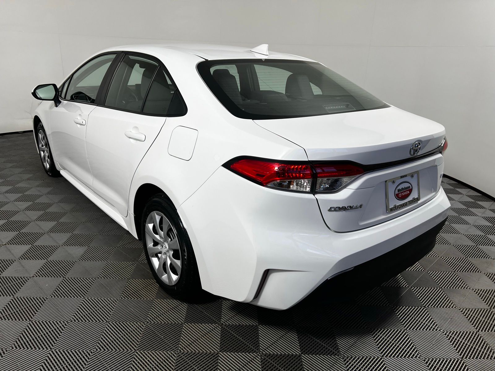 Thumbnail: 2024 Toyota Corolla - 7