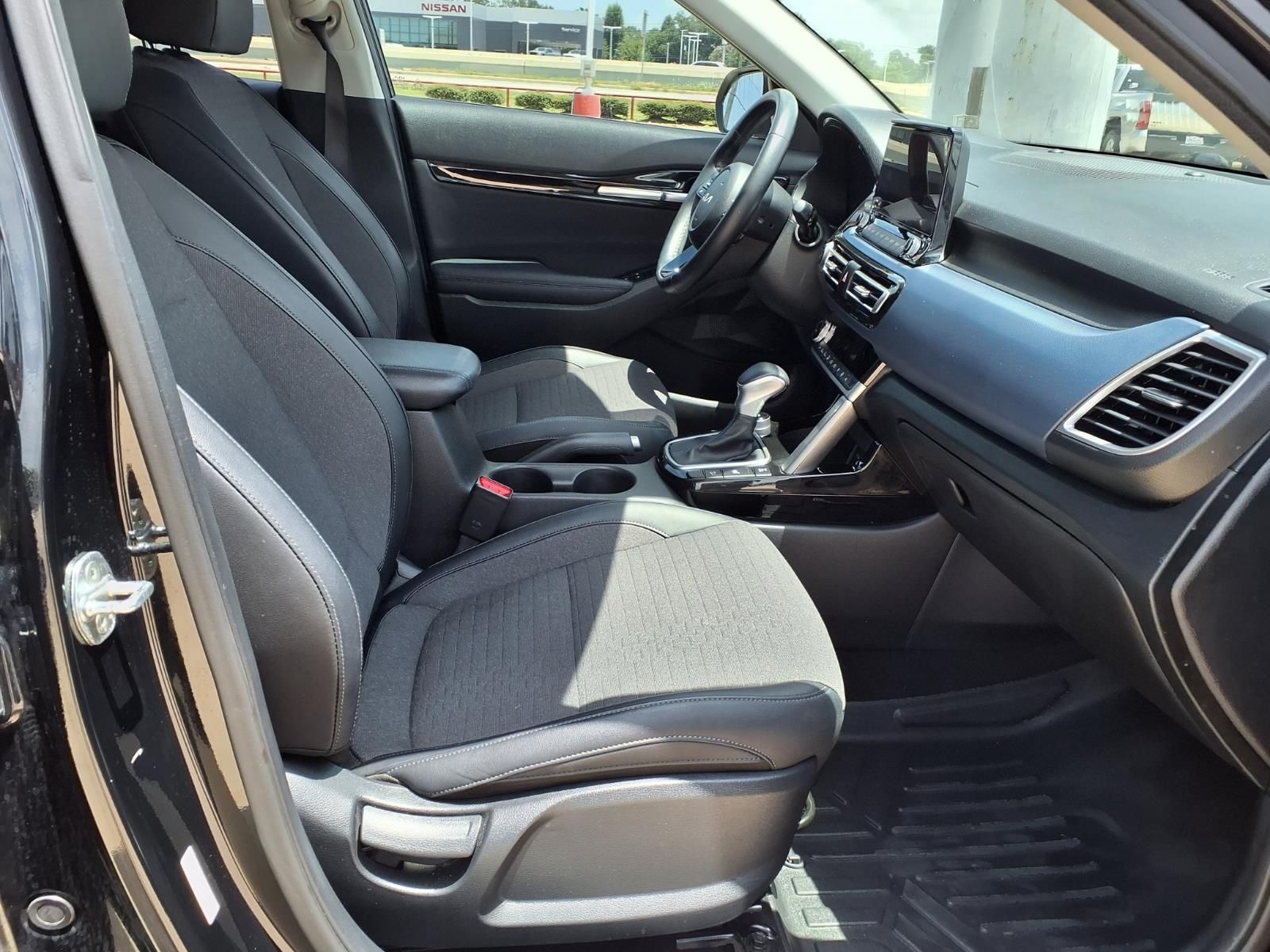 2022 Kia Seltos Nightfall Black at Shottenkirk Kia Fort Bend