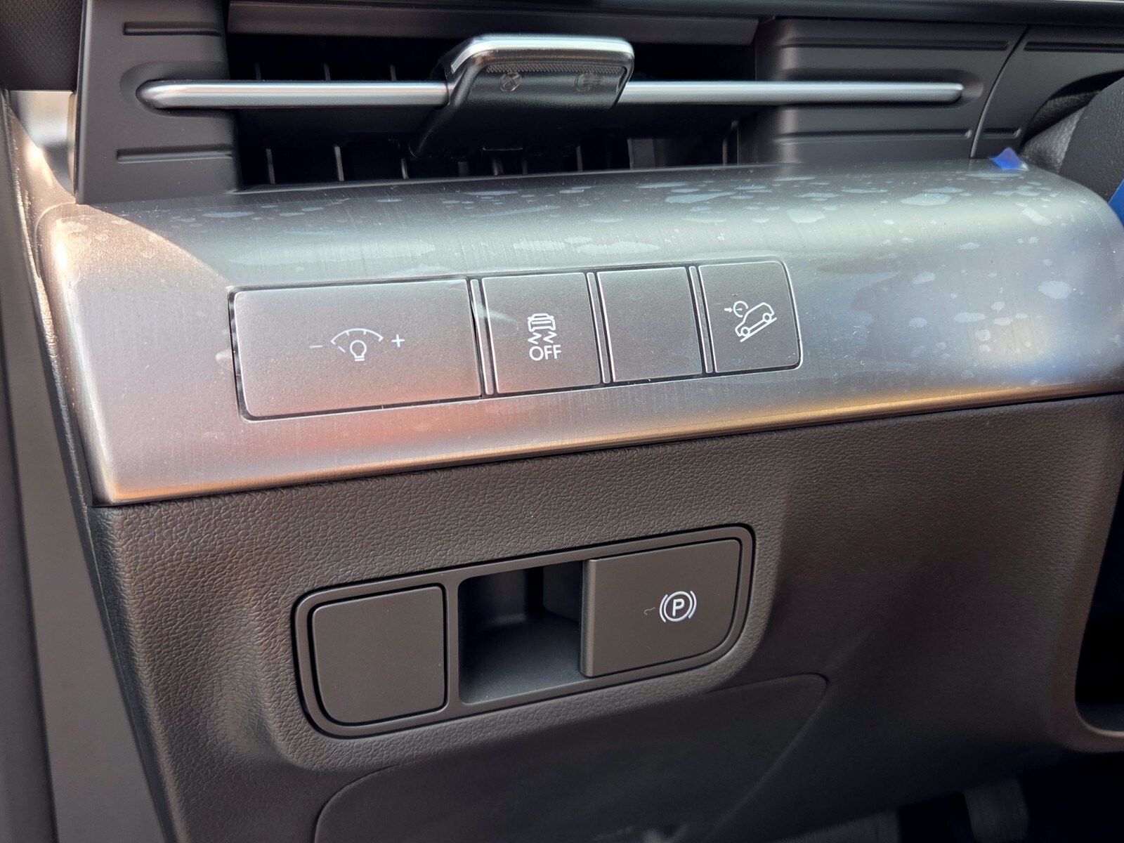 New 2027  HYUNDAI SE image 26