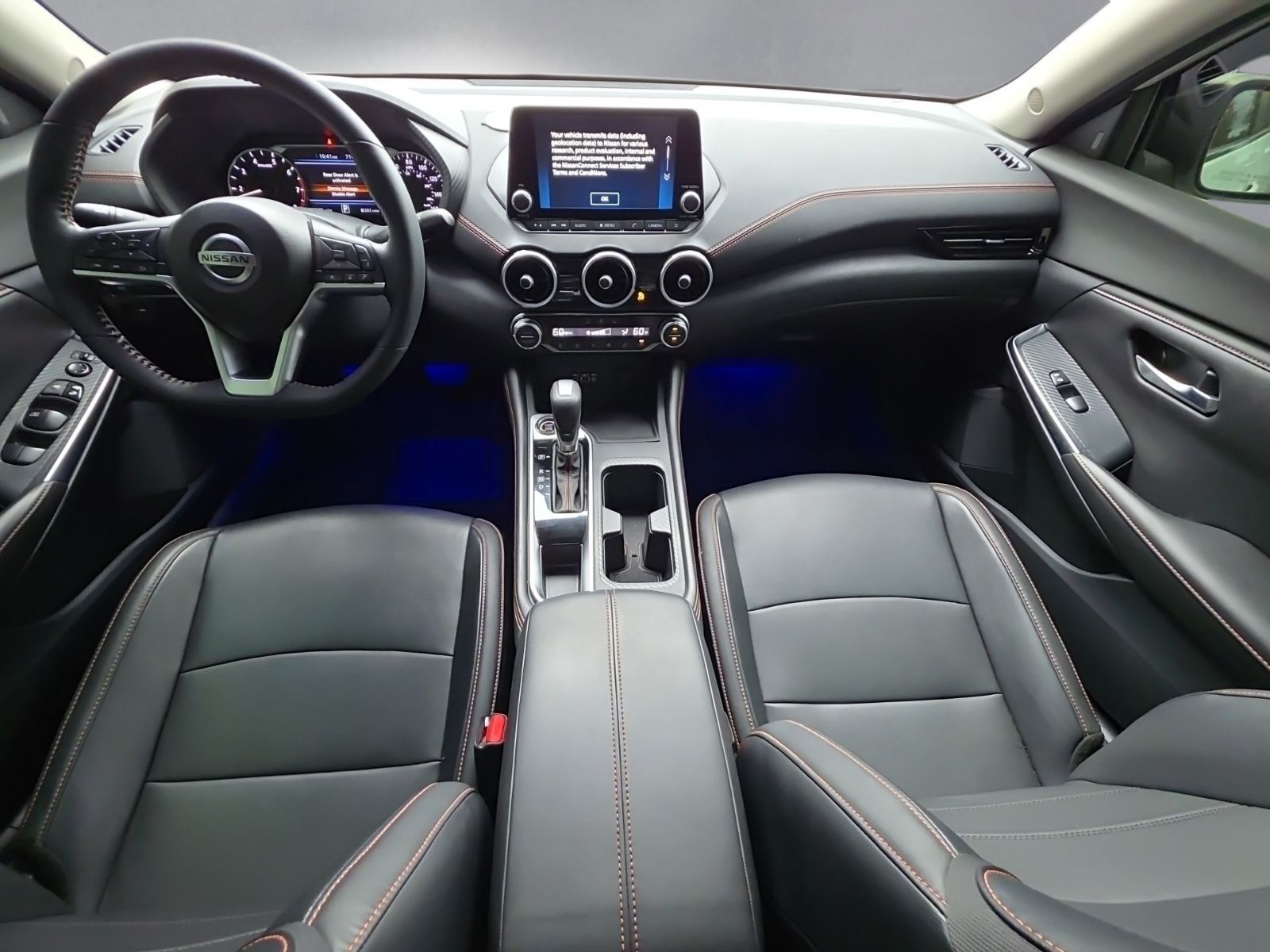 Used 2022 White Nissan SR image 3