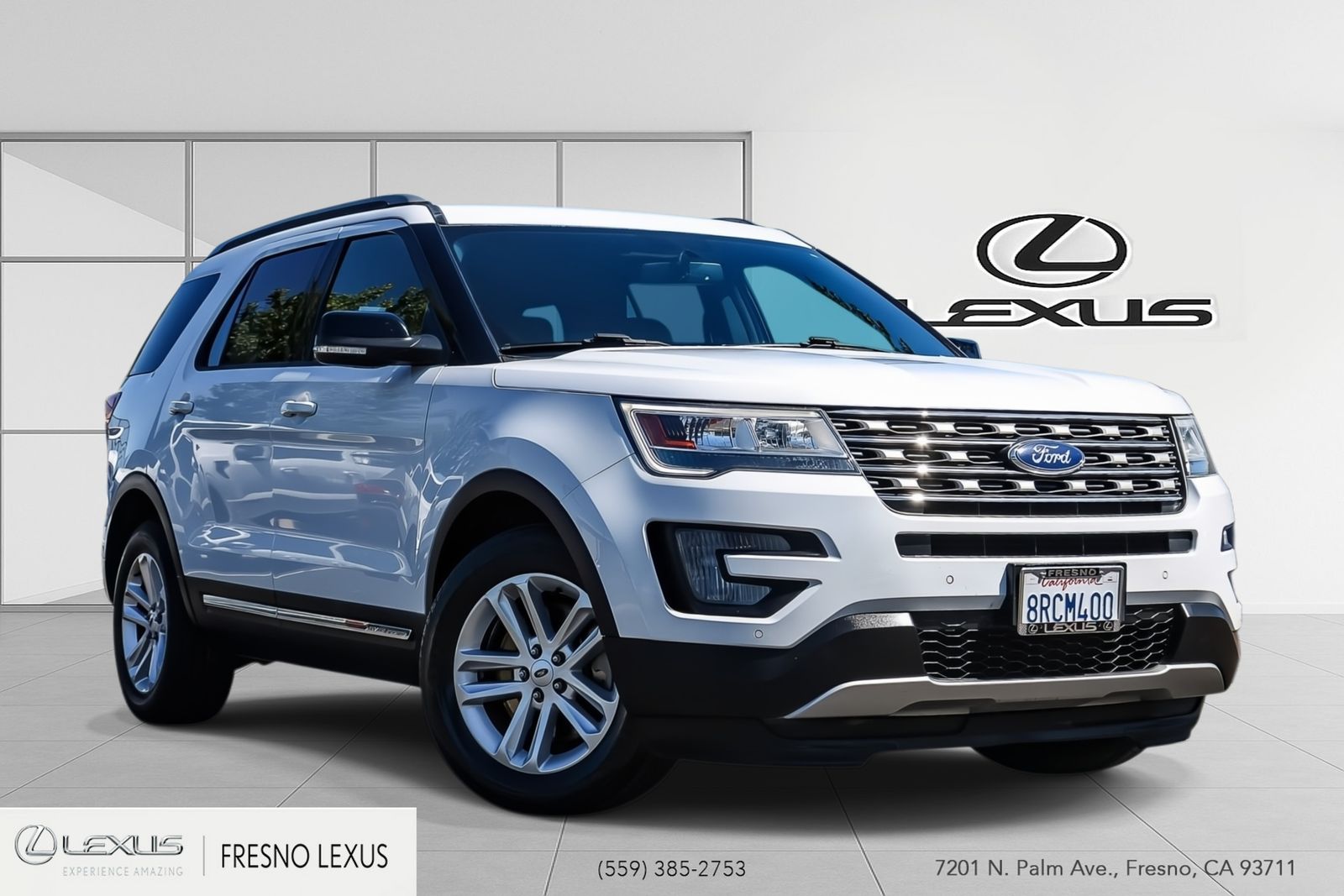 Oxford White 2017 Ford Explorer SUV / Crossover Front-Wheel Drive 6-Speed Automatic
