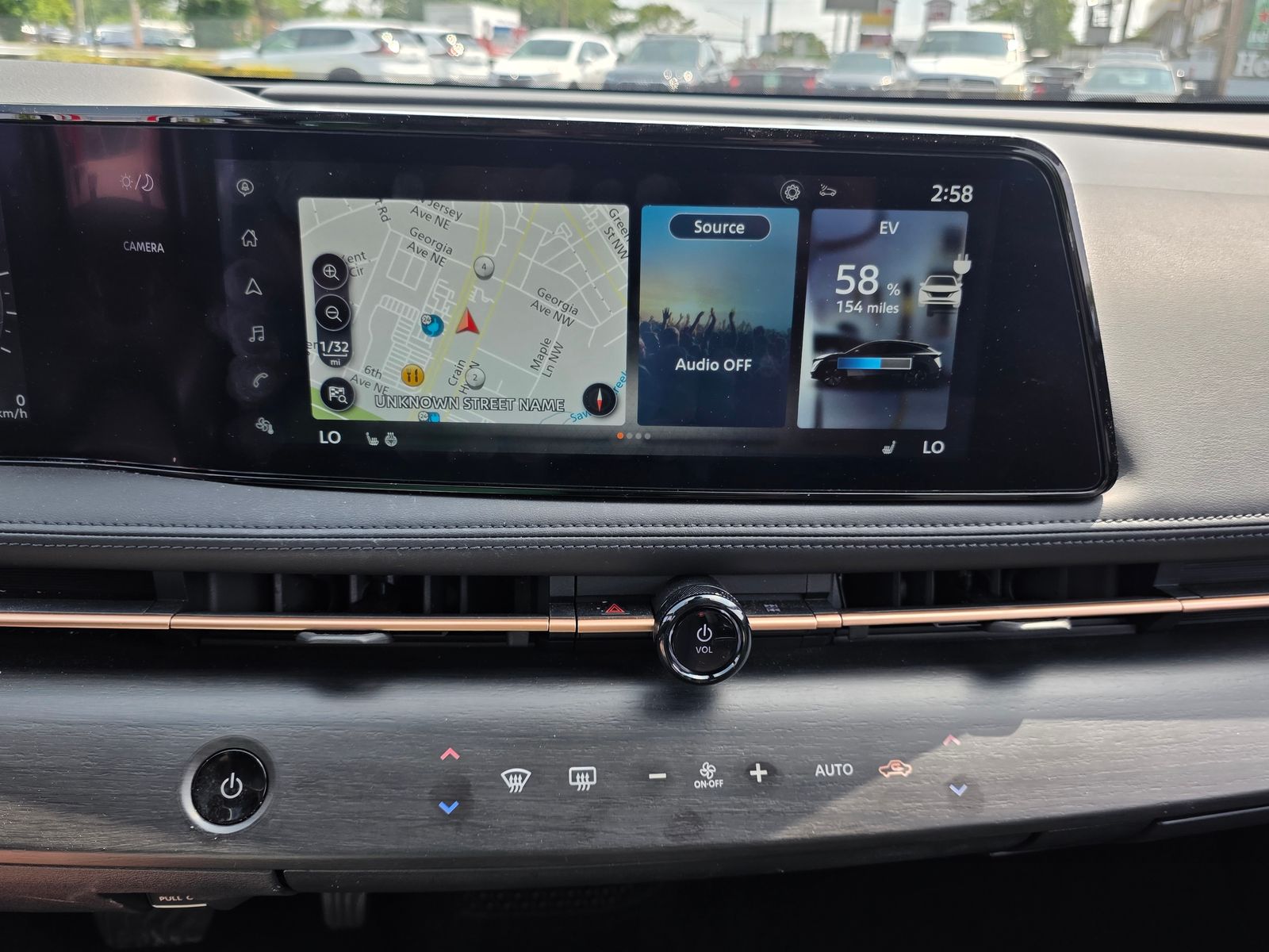 Used 2024  Nissan EVOLVE+ e-4ORCE image 5