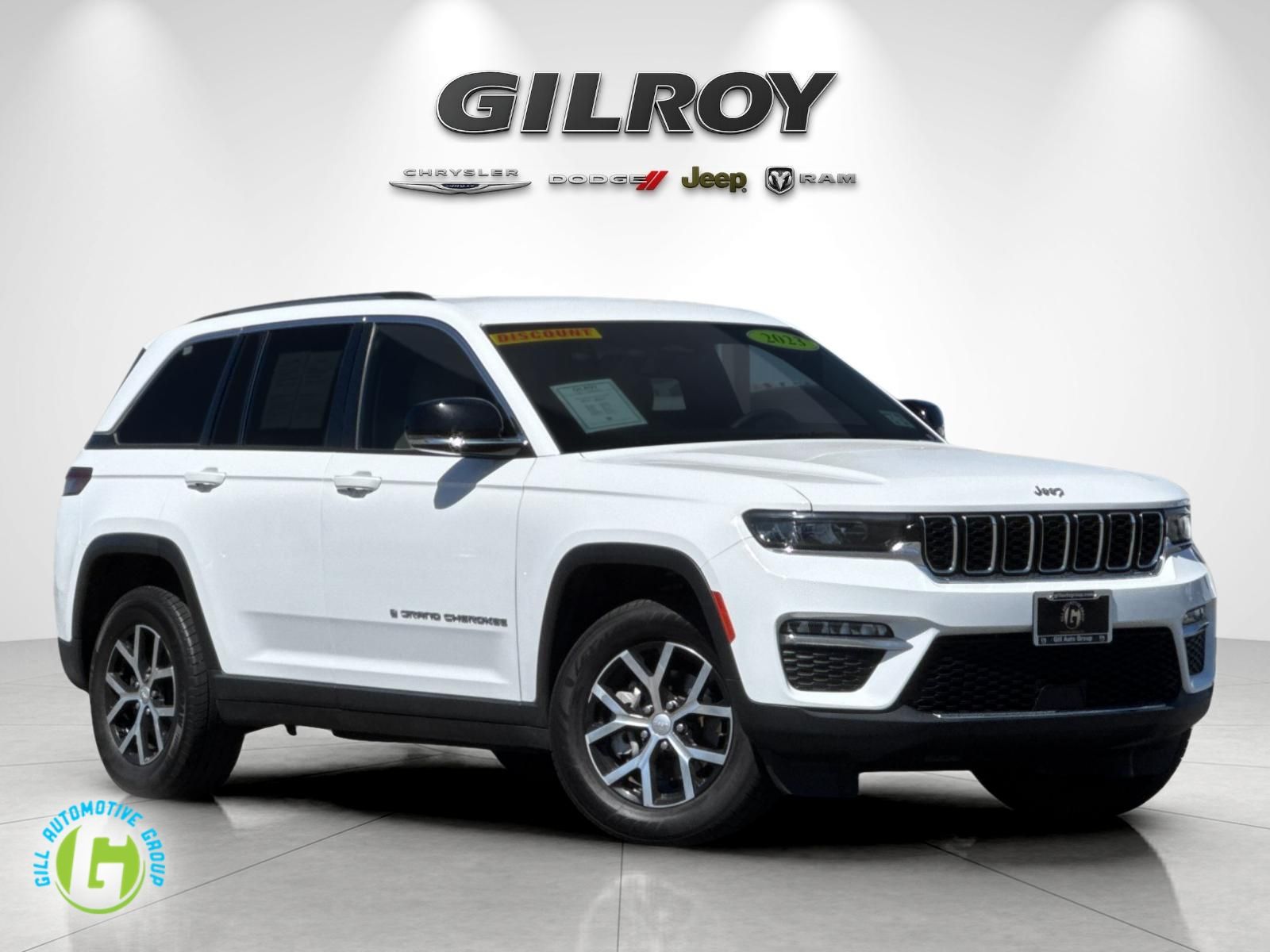 Bright White Clearcoat 2023 Jeep Grand Cherokee SUV / Crossover 4X2 8-Speed Automatic