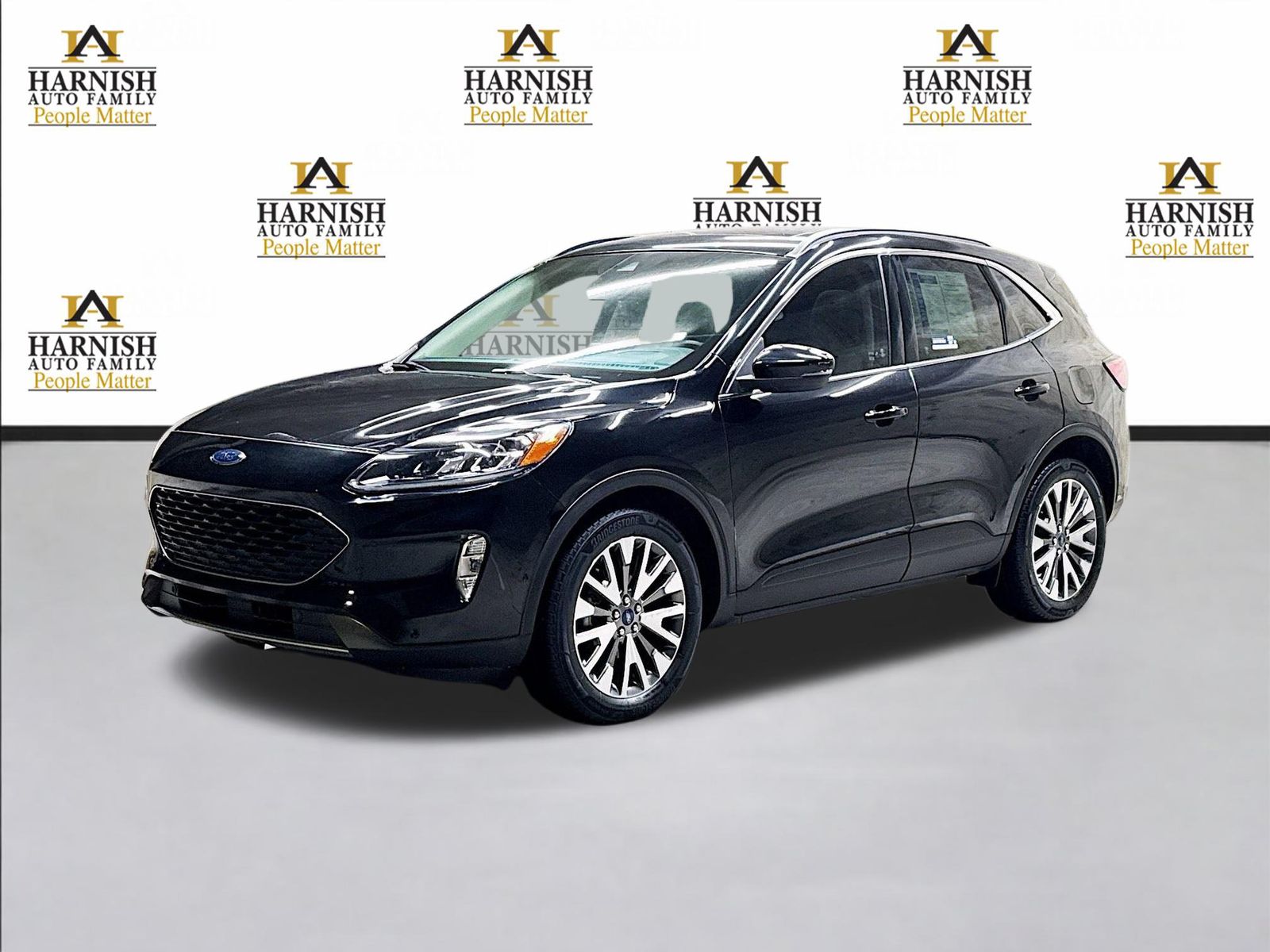 2020 Ford Escape Hybrid Titanium AWD