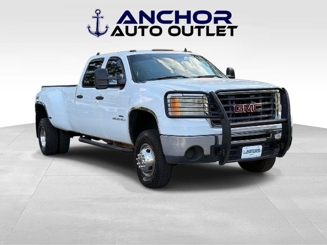 Summit White 2007 GMC Sierra 3500HD Work Truck Crew Cab DRW 4WD Pickup Truck Four-Wheel Drive 6-Speed Automatic