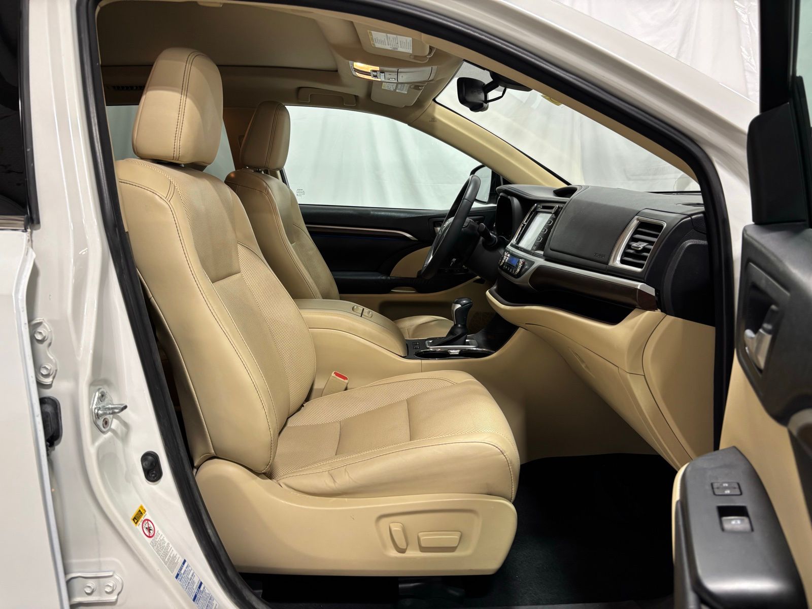 Used Car 2016 Toyota Highlander  For Sale Under $20,000 In Austin, Texas