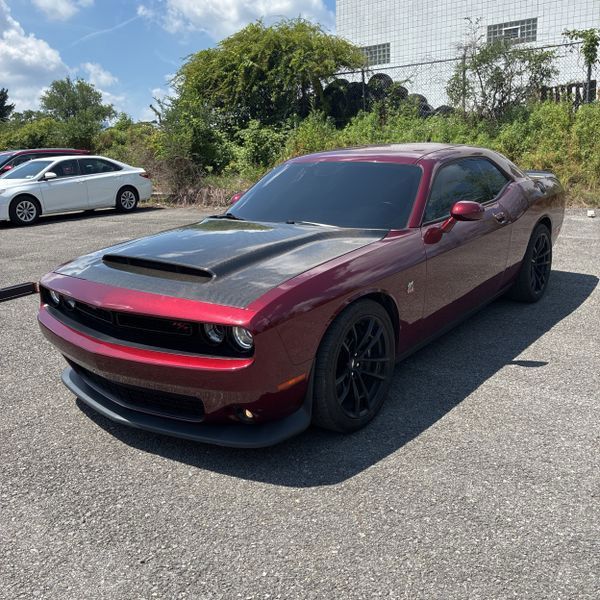 Octane Red Pearlcoat 2020 Dodge Challenger Coupe Rear-Wheel Drive 8-Speed Automatic
