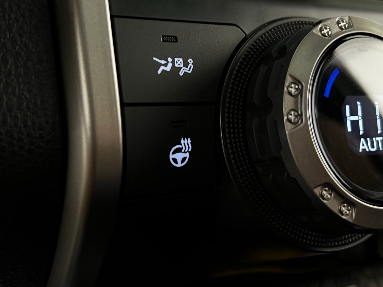 Thumbnail: 2025 Toyota 4Runner - 22