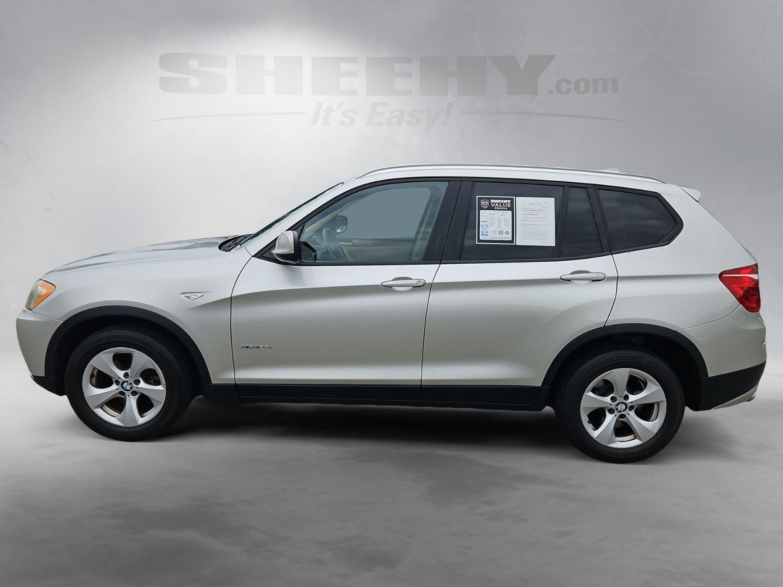 Used 2011 Silver BMW xDrive28i image 15