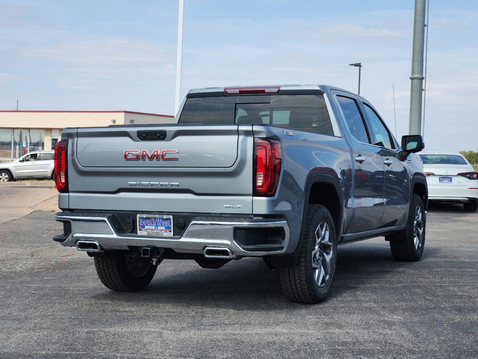 2025 GMC Sierra 1500 SLT 7