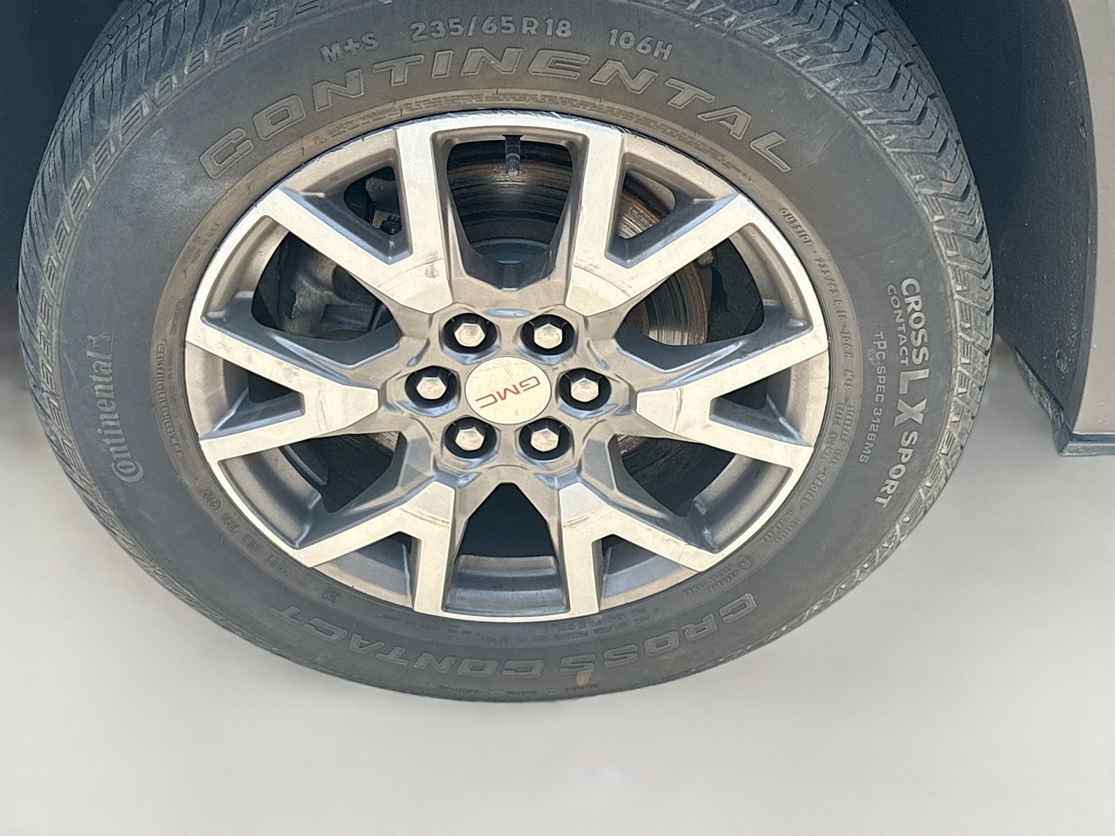 Used 2023 Black GMC SLE image 32