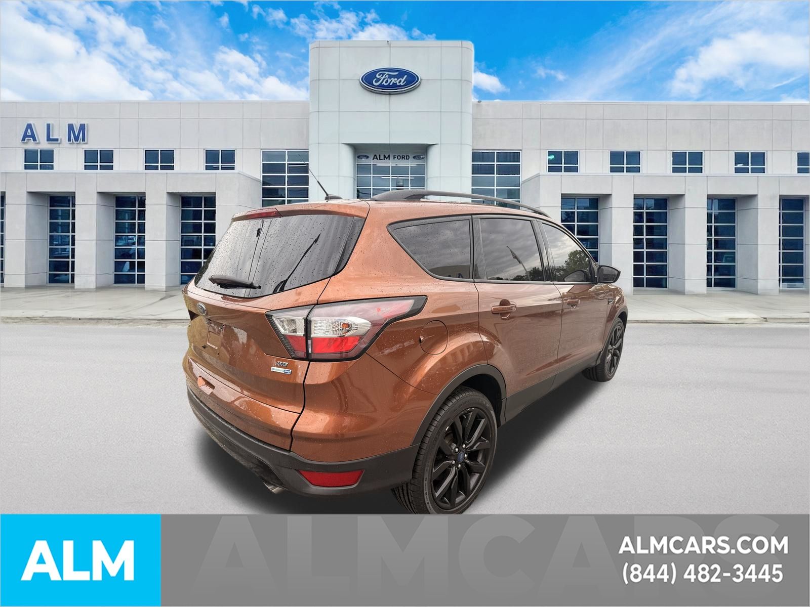 Used 2017 Red Ford SE image 5