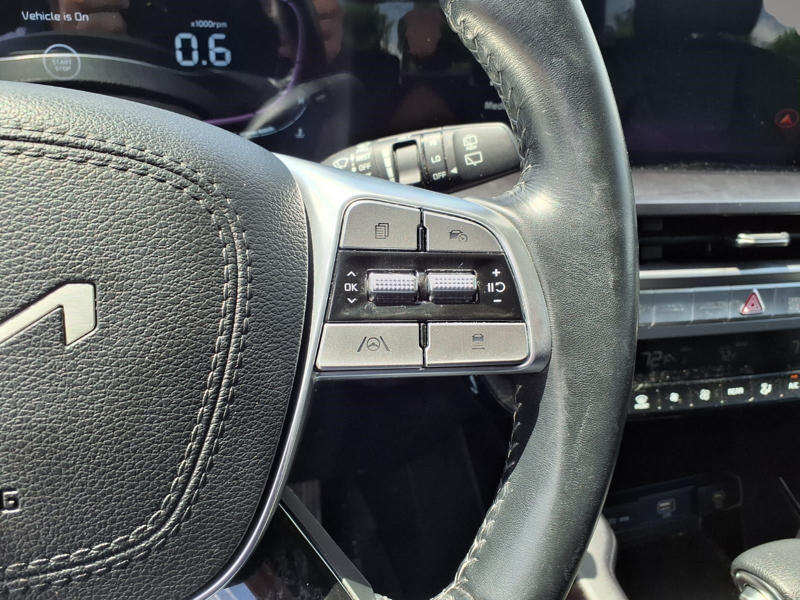 2024 Kia Telluride LX Silver at Shottenkirk Kia Fort Bend