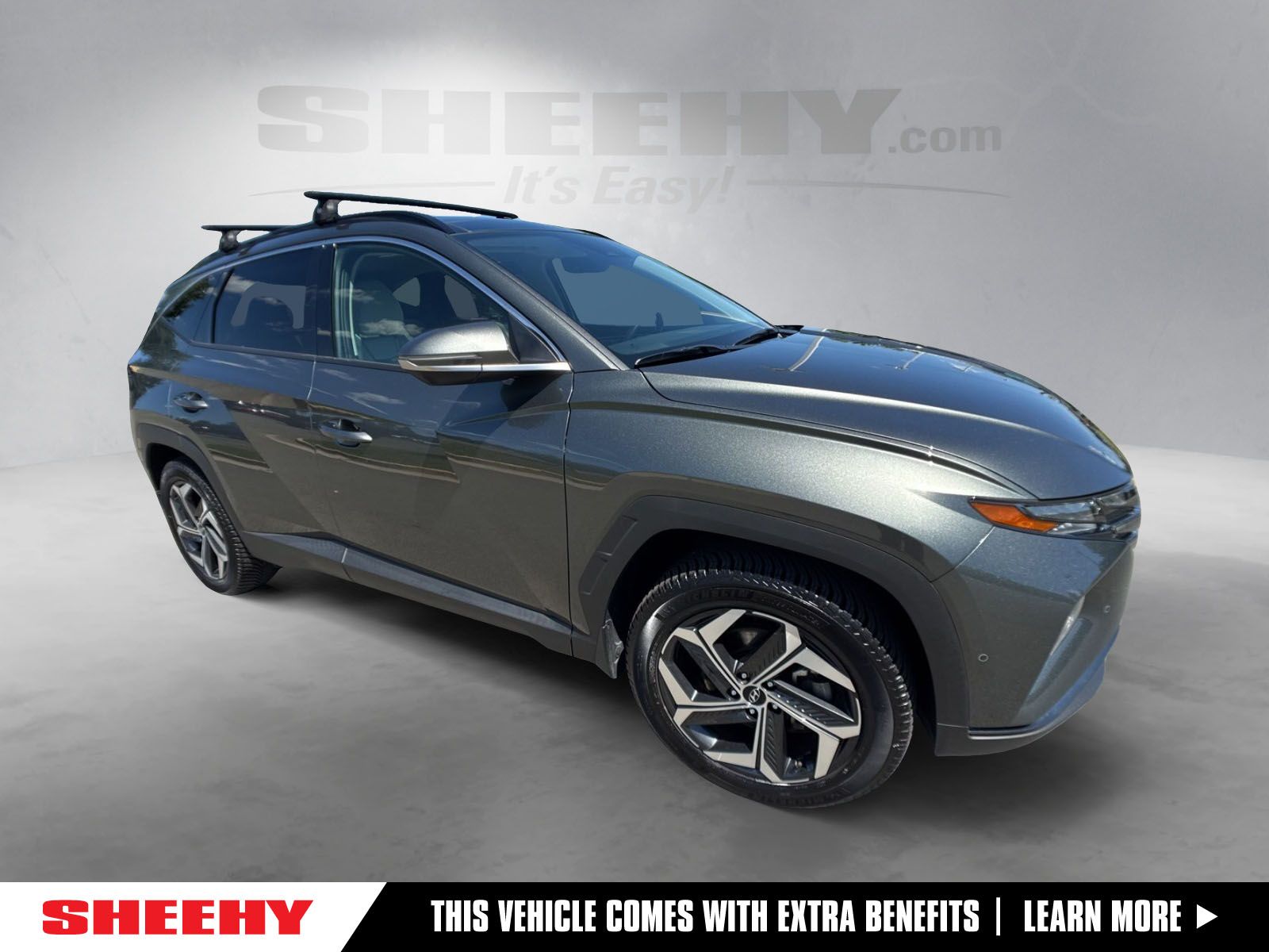Gray 2022 Hyundai Tucson Limited AWD SUV / Crossover All-Wheel Drive 8-Speed Automatic