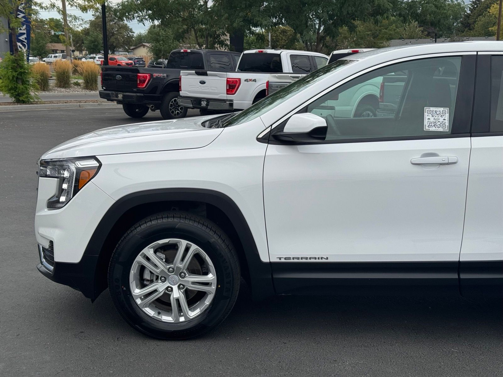 Used 2024 GMC Terrain SUV