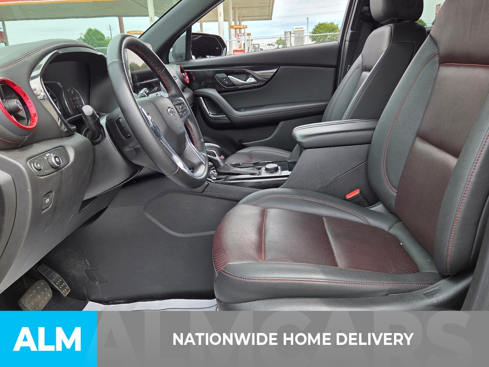 Used 2025 Gray Chevrolet RS image 5
