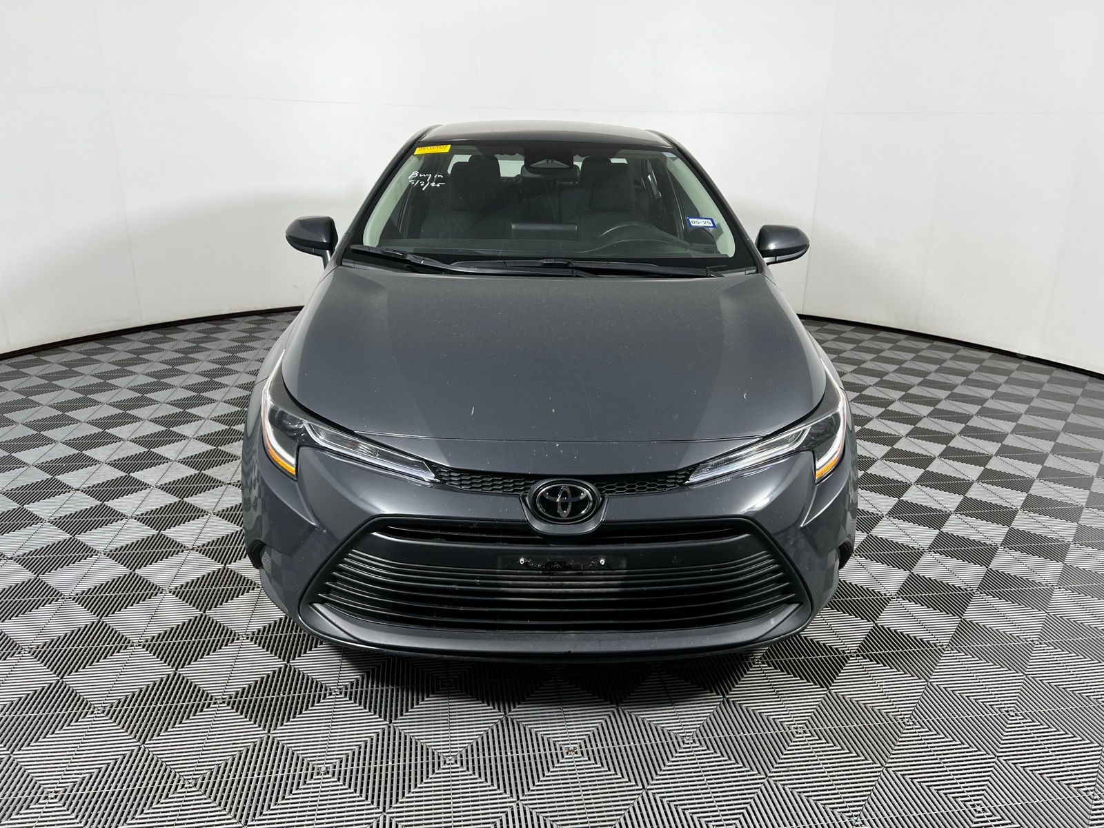 2023 Toyota Corolla LE 2