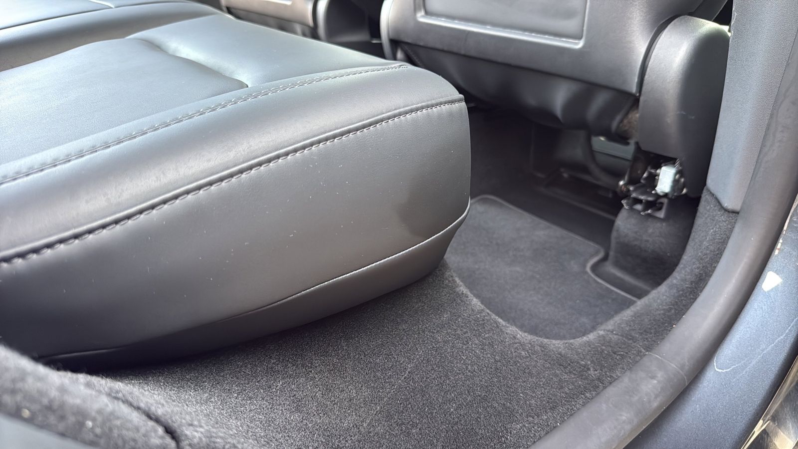 Used Car 2022 Tesla Model Y  Long Range For Sale Under $35,000 In Austin, Texas
