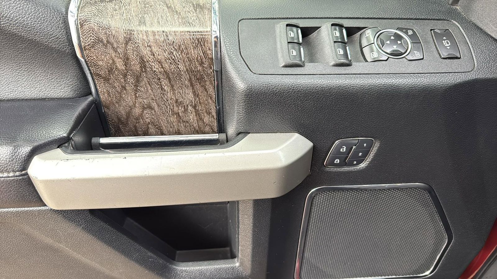 Used Car 2017 Ford F-250sd  Lariat For Sale Under $40,000 In Austin, Texas