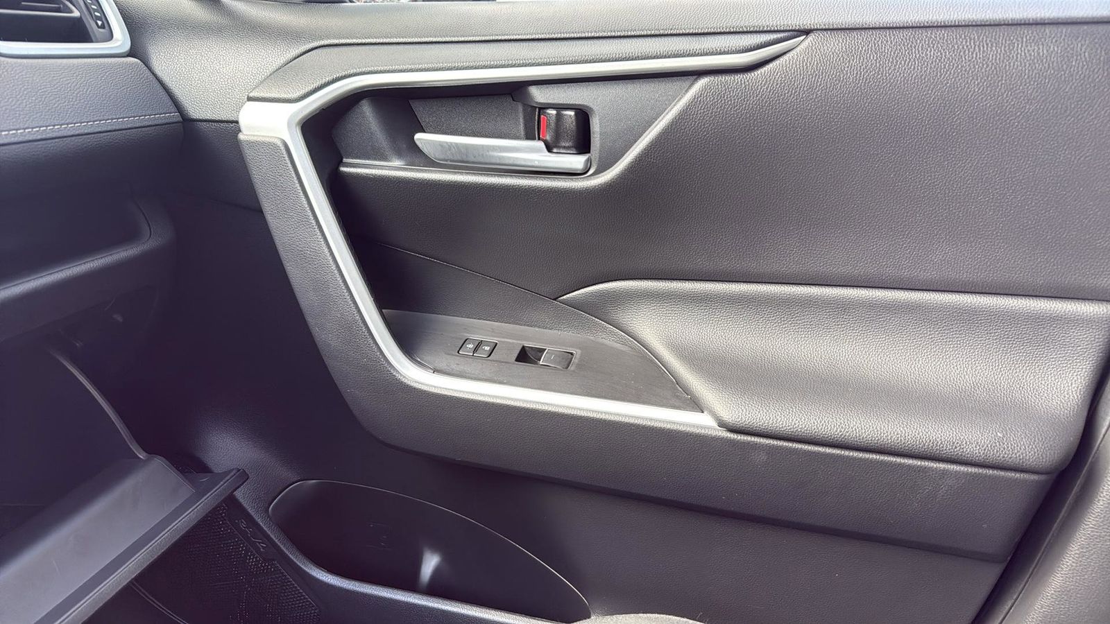 Used Car 2025 Toyota Rav4  Xle For Sale Under $30,000 In Austin, Texas