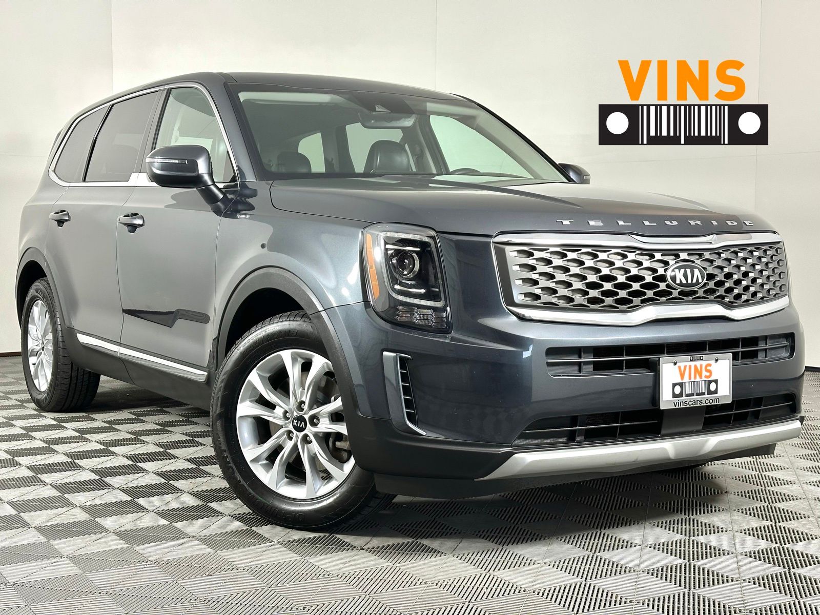 2020 Kia Telluride LX FWD's photo