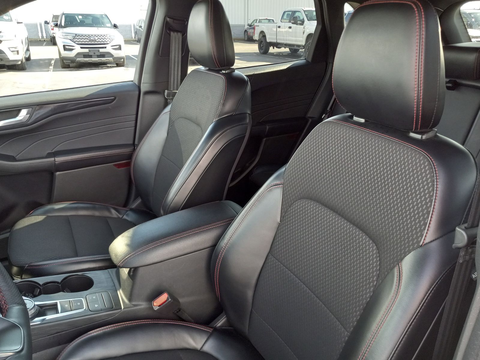 2024 Ford Escape image 14