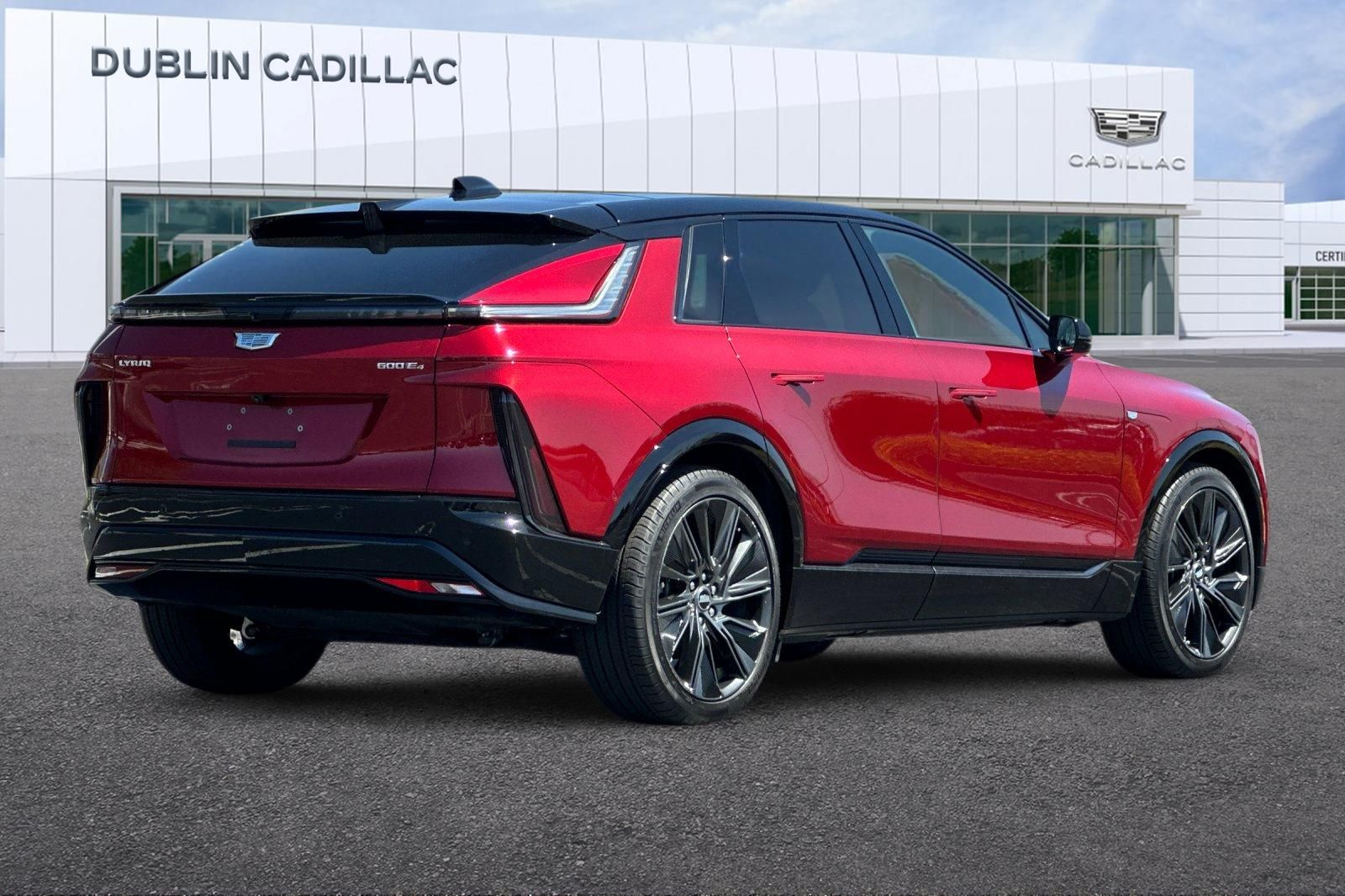 View vehicle photo 3
