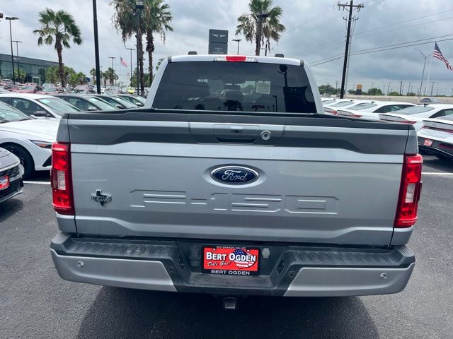 Used 2023 Silver Ford XLT image 5