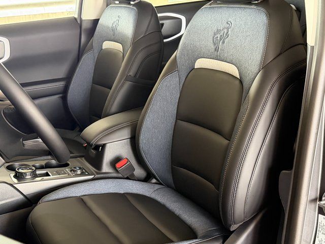 New 2025 Carbonized Gray Metallic Ford Outer Banks image 23
