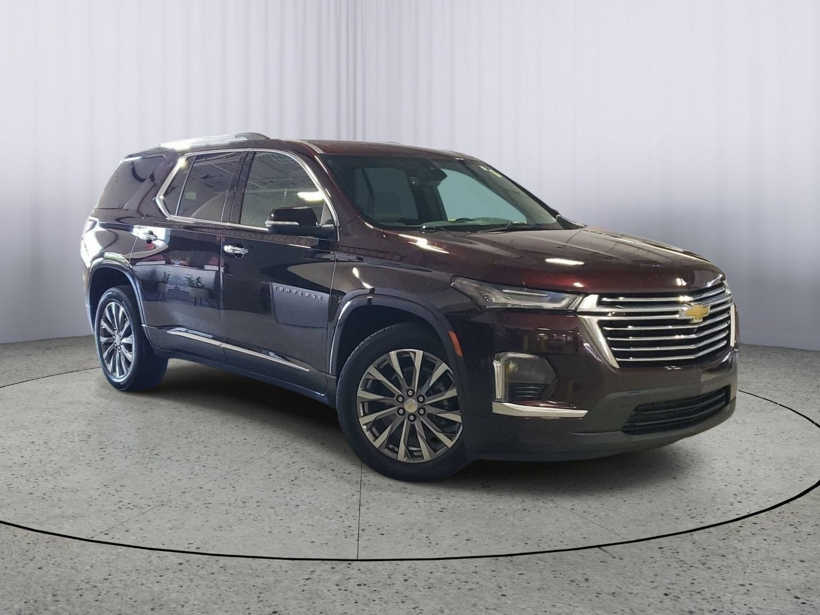 Black Cherry Metallic 2023 Chevrolet Traverse SUV / Crossover Four-Wheel Drive 9-Speed Automatic