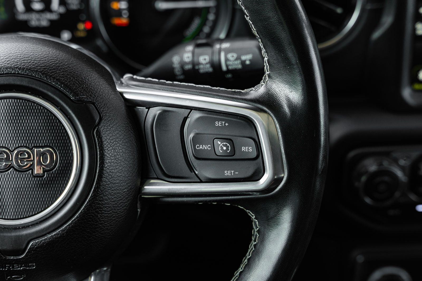 Used 2023 Jeep Wrangler SUV